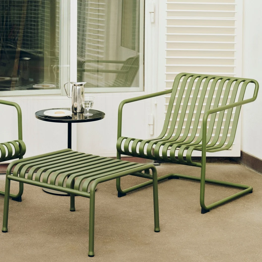 Loungestol Palissade Cantilever Lounge Chair Low - Image 7